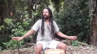 Mo&ccedil;ambique Serra Acima - R&iacute;timo da cultura afro mineira