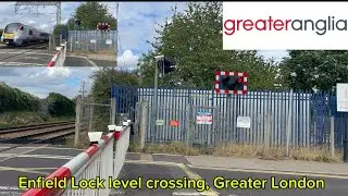 Enfield Lock level crossing, Greater London