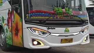 SEWA BUS PARIWISATA GREEN WISATA BANDUNG 0823-1186-6660
