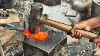 Crafting a Big Axe for Hard Worker Use