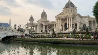 Walking Tour of Phnom Penh Park 2025  A Peaceful Escape in Cambodia