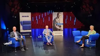 „Das Blaue Sofa Gütersloh“: 100 Jahre Reinhard Mohn
