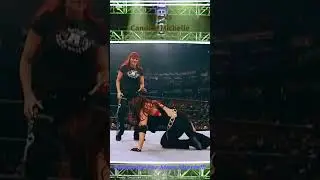 Lita Vs Candice Michelle #WWERAW