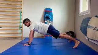 Planche ventrale &eacute;l&eacute;vation bras / Front plank arm lift