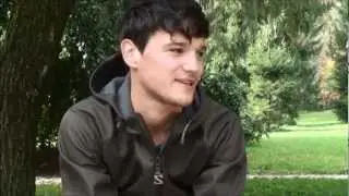 Intervju: Gaj Trček o Tourettovem sindromu