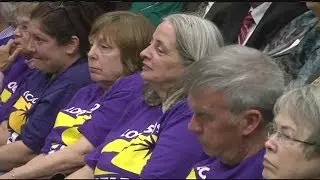Bill scales back benefits for retired public workers
