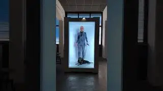 HEREweHOLO - What would you wear as a holographic mannequin