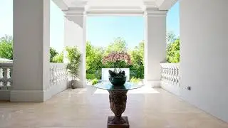 Beautiful inside and out - Mount Waverley Home, featuring Unitex