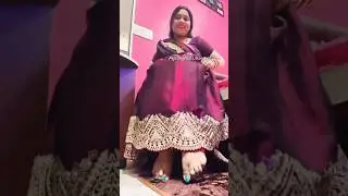 Indian toe nail queen Nikki's super sexy long toe nails and feet #feet #indianlongnails #toenails
