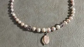 Создание колье «Лиловое» от @HalynaGemBeads#кольеизжемчуга#украшенияизжемчуга