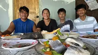 TANGHALIAN SINIGANG NA BANGUS.