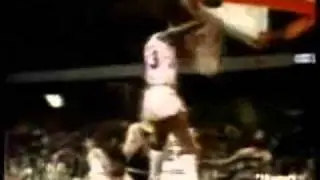 Darryl Dawkins Breaks the Backboard