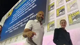 Jeffrey Wright Fist-Bumps Zennie Abraham On Uncle Nearest Whiskey Mention At San Diego Comic Con