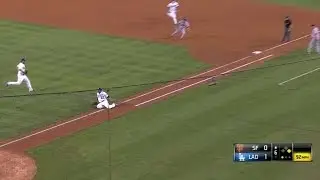 SF@LAD: Adrian slides to catch Leake's bunt in 6th