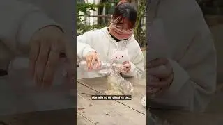 Mẹo r&oacute;t nước đ&aacute; kh&ocirc;ng đổ - Mẹo vặt c&ugrave;ng th&uacute; b&ocirc;ng vải Tiệm Tạp H&oacute;a Nh&agrave; May