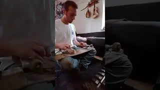 Skateboard Slide Guitar - Primus Homemade Instruments
