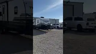 WELCOME TO TX Vehicles - USED RV Sales & Service!