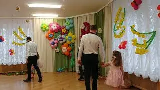 Утренник к 8 марта (сад 208)