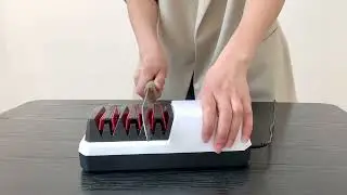 3-Stage Diamond Knife Sharpener and Adjustable Blade Position