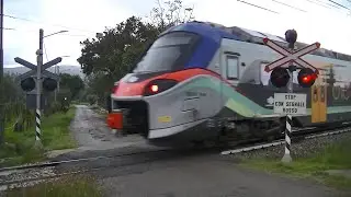 Spoorwegovergang Arezzo (I) // Railroad crossing // Passaggio a livello