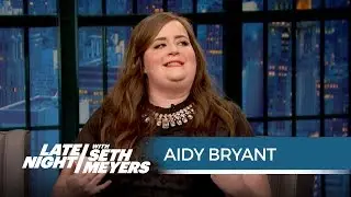 Aidy Bryant's Cat Caf&eacute; Experience - Late Night with Seth Meyers