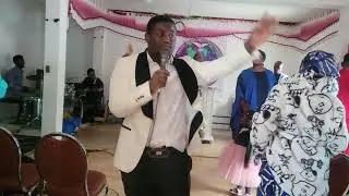KARIBUNI TUMSIFU MUNGU WETU. 
