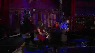 Norah Jones - Not Too Late (Live on David Letterman 14-Feb-2007) [HD.720p-x264].mkv