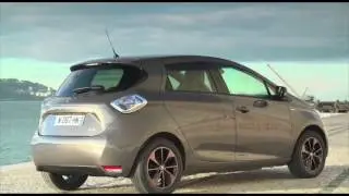 2016 New Renault ZOE Z.E. 40 - Exterior Design in Yttrium Grey Bose Trailer | AutoMotoTV