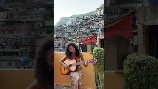 Olivia Dean - UFO - Live from Brazil (Vertical Video)