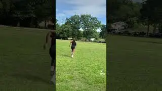 decided to do cardio today 🥰 #park #cardio #running #couple
