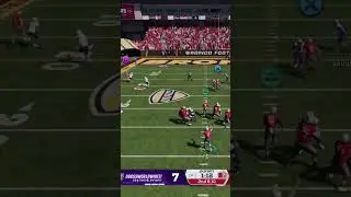 КАК ОН ЭТО ПОЙМАЛ?! #ncaa #ncaa26 #touchdown #headtop #gaming