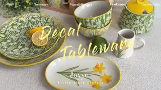 A Chic Outdoor Party Table Setting | The Decal Little Field Florals Tableware Collection by Joyye