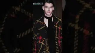 Rendy Giorgini for Andrew MacKenzie FW19/20 #rendygiorgini #andrewmackenzie #fw19 #fashionshow