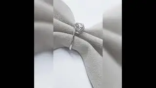 LOTTO 421 #diamond #anello #ring #diamante #igi #jewelry #solitario #wedding
