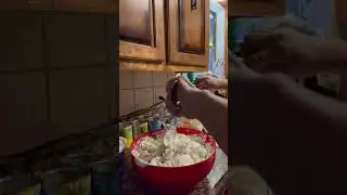 Making pistachio salad