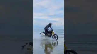 Triumph Scrambler 1200 XE at the beach #TriumphScrambler1200XE #Scrambler #Triumph #OffRoad #1200XE