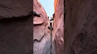 Thrill Seekers&rsquo; Scramble Hike in Red Rock Canyon 🏜️ #Adventure
