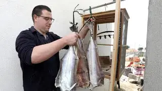 Mladi kuhar Luka Radić su&scaron;i oslića na tradicionalan način