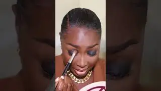 How to Make the Perfect BLACK SMOKEY EYE for beginners! #shorts