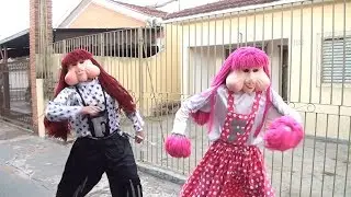 A grande amizade entre fofão e fofona . Carreta Avassaladora.