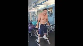 Tricep dips are the most dangerous exercise. Avoid these 4  common mistakes. Link in the description