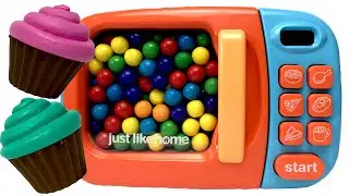 LEARN COLORS with Toy Microwave, Gumballs and Cupcake Playset for Kids
