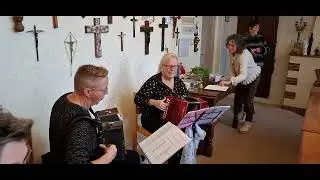 Muziekquiz met Gea en Cunny