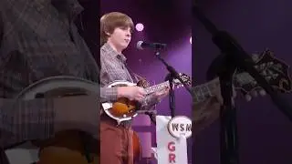Bringing my original music to the @Opry Circle was one for the 📚 #bluegrass #mandolin #country