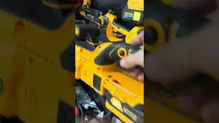 The future of chainsaw has arrived #chainsaw #baterry #lithiumbattery