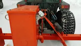 Kubota walk around with hydraulic snowblower