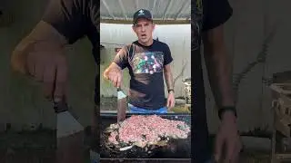Quick & Easy Nachos on the flattop griddle | football tailgate food | Let&rsquo;s Go!