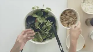 Sekoita ja tarjoile! Salaattiottimet ja pihdit samassa paketissa
