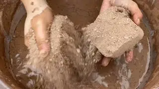 Satisfying crumbling of red sand crumbling in water💦#relax RS Craving💔