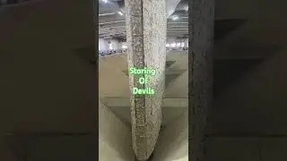The Stoning of the Devil is part of the annual Islamic Hajj Pilgrims to the city of Mecca#shorts